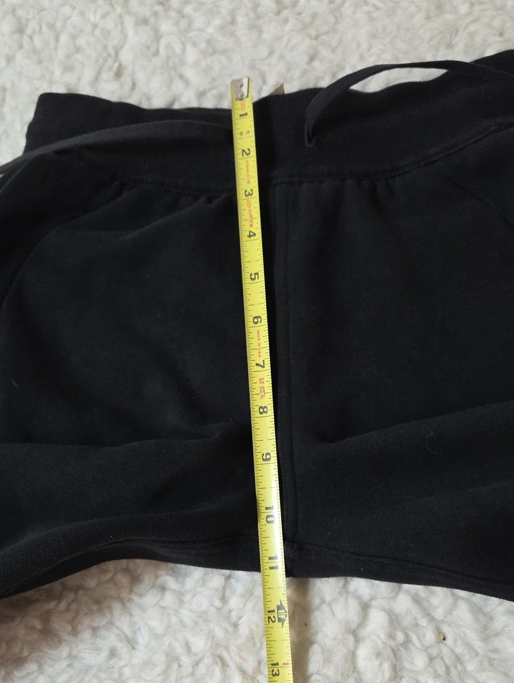 Lululemon  Scuba Jogger — Black Sz 2 Light Cotton Terry